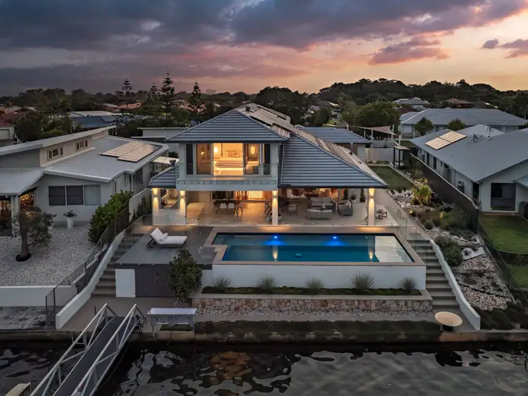 29 Edwardson Drive, Pelican Waters QLD 4551