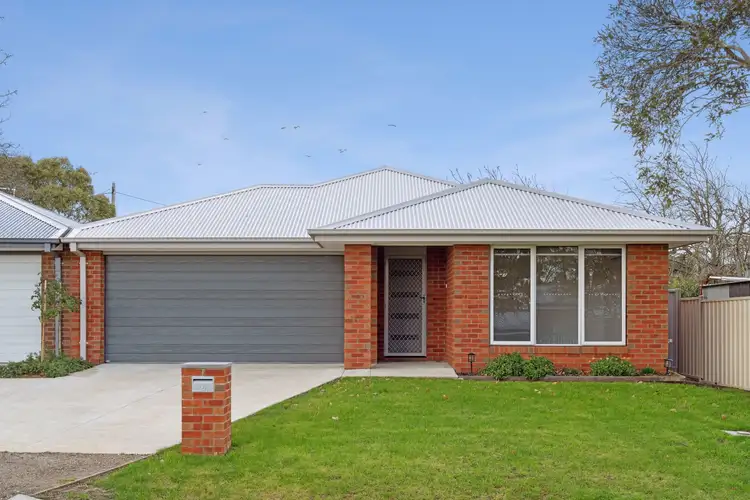 6 Cooper Street, Creswick VIC 3363