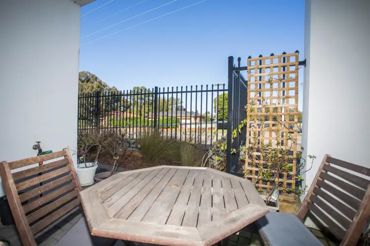 Sixth view of Homely unit listing, 4/114 Great Northern Hwy, Midland WA 6056