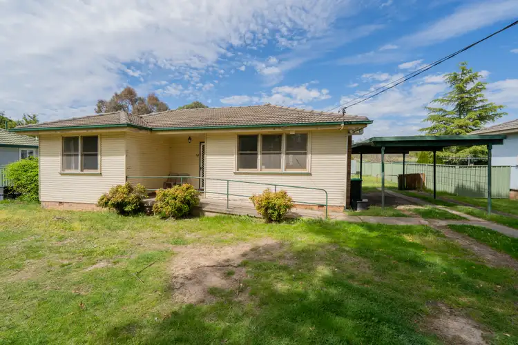 4 Helen Avenue, Armidale NSW 2350