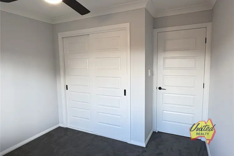 Fifth view of Homely house listing, 866C Montpelier Drive, The Oaks NSW 2570