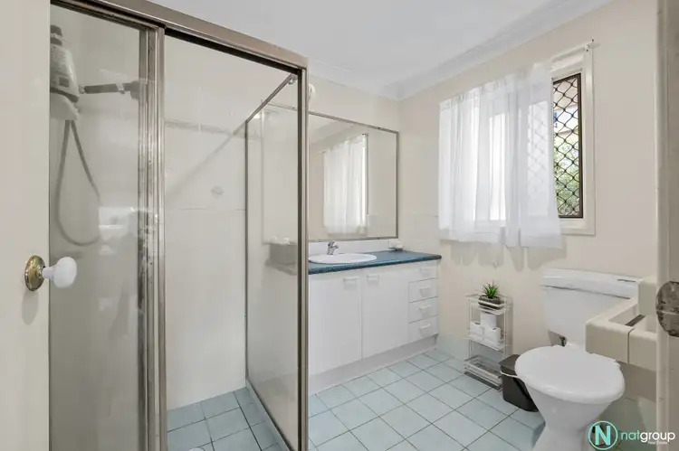Fifth view of Homely house listing, 4 Iberis Court, Regents Park QLD 4118