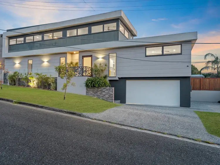 48 Arrol Street, Camp Hill QLD 4152