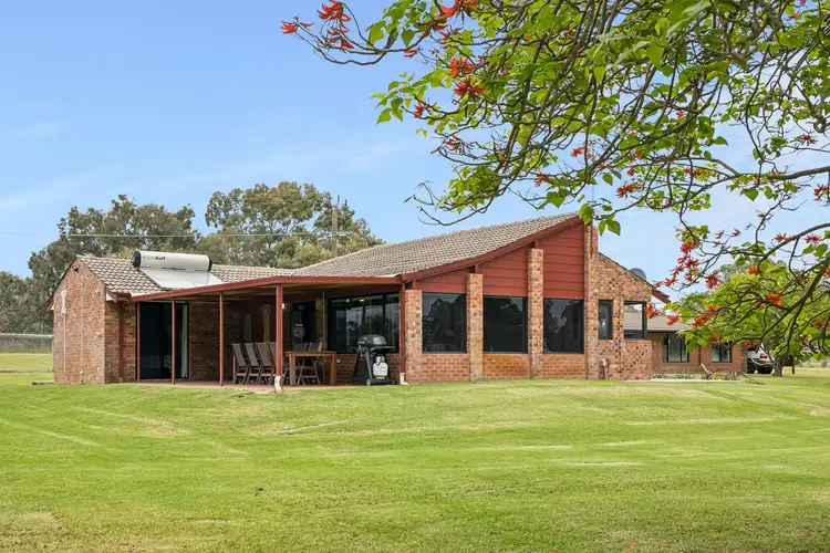 42 Bingham Road, Bullsbrook WA 6084