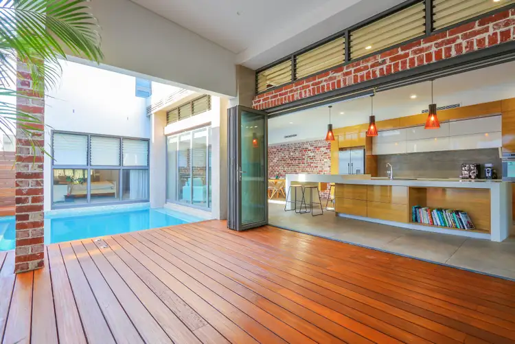 42A Holman Street, Melville WA 6156