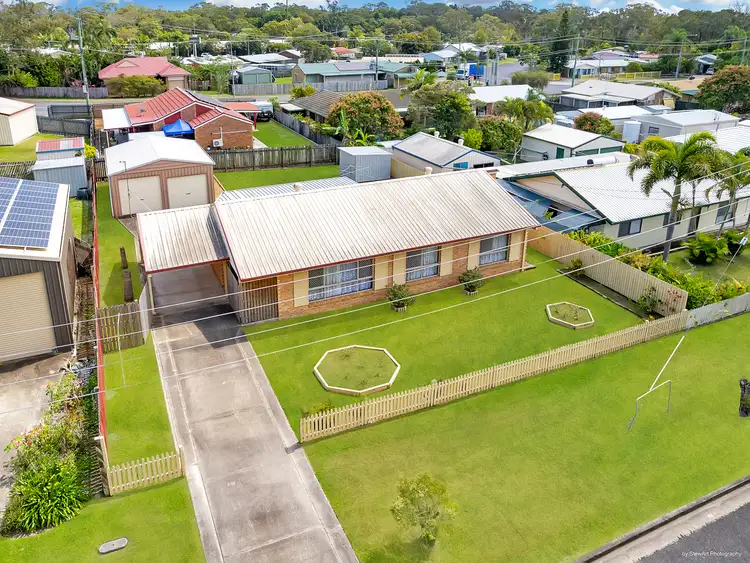 21 Owen Crescent, Urangan QLD 4655