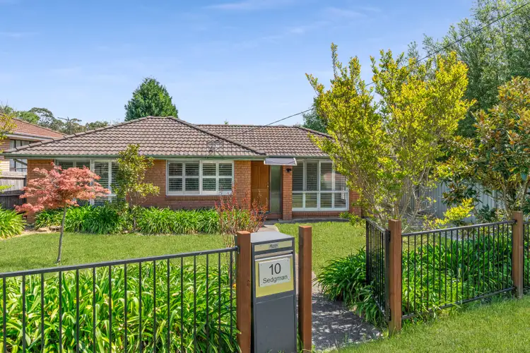 10 Sedgman Avenue, Mittagong NSW 2575