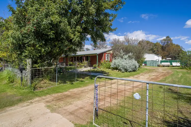 9 Tomlin Street, West Swan WA 6055
