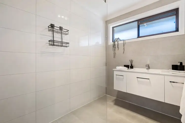 Fifth view of Homely unit listing, 3/1 Chandler Street, Keilor East VIC 3033