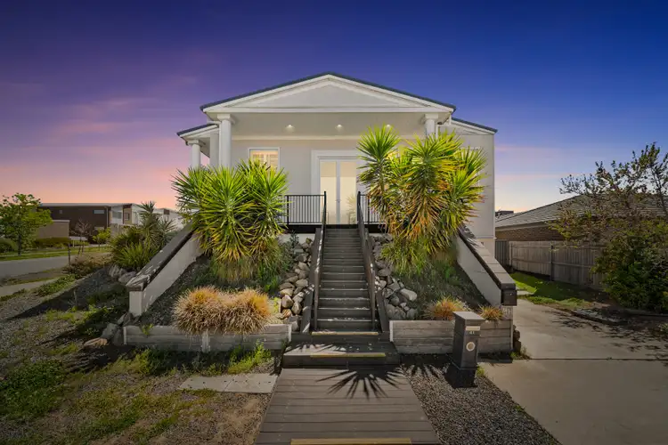 41 Madgwick Street, Coombs ACT 2611