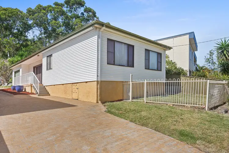 1/72 Lake Entrance Road, Oak Flats NSW 2529