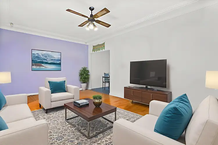 Third view of Homely villa listing, 1/72 Lake Entrance Road, Oak Flats NSW 2529