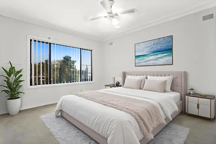 Fourth view of Homely villa listing, 1/72 Lake Entrance Road, Oak Flats NSW 2529