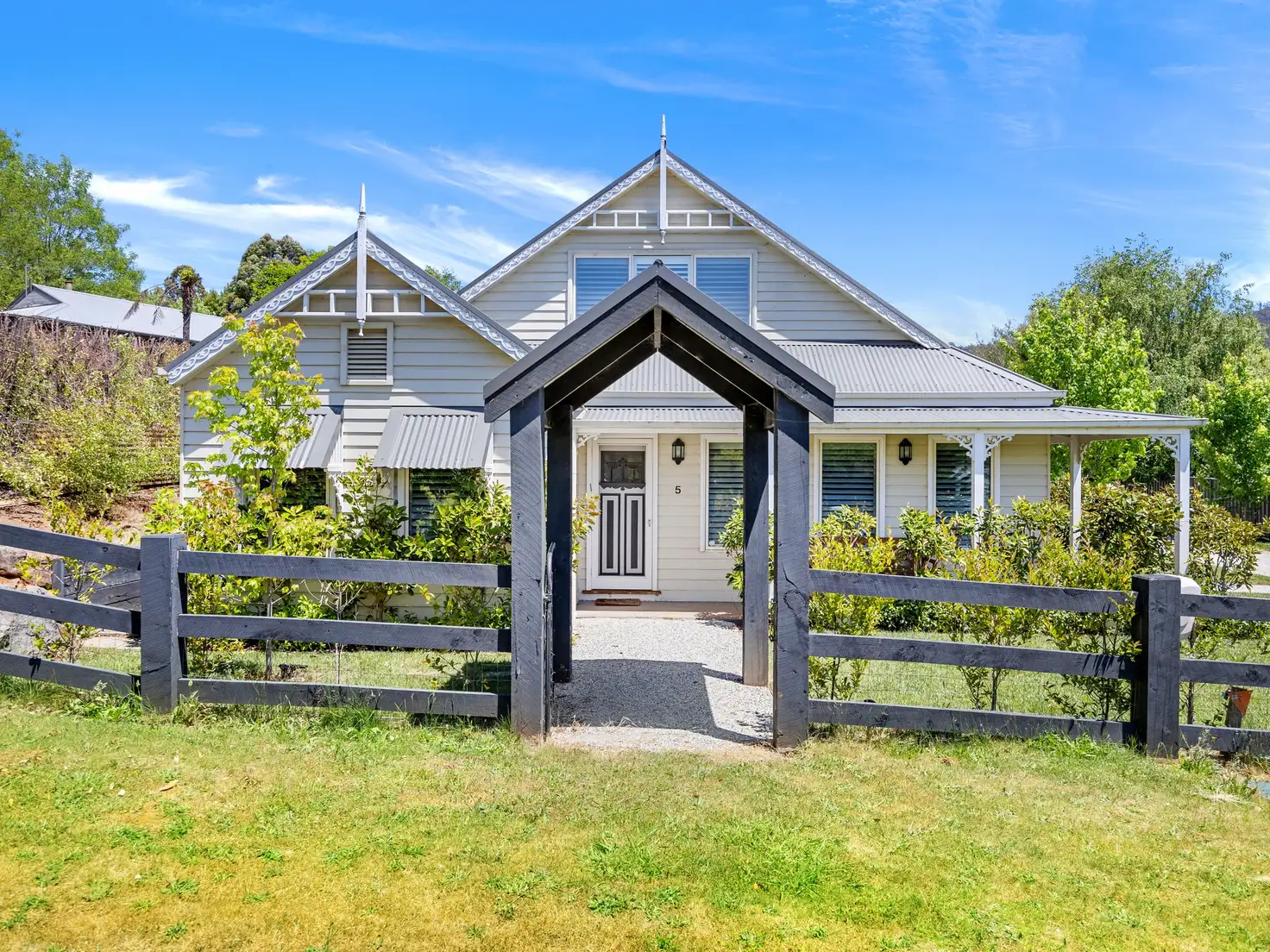 Main view of Homely house listing, 5 Racecourse Road, Marysville VIC 3779