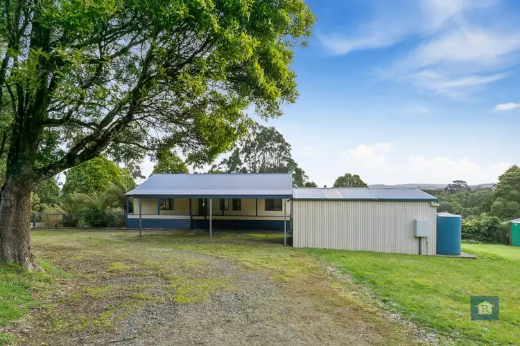 64 Main Road, Beech Forest VIC 3237