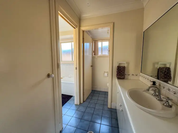 Fifth view of Homely house listing, 3 Guillan Place, Parkes NSW 2870