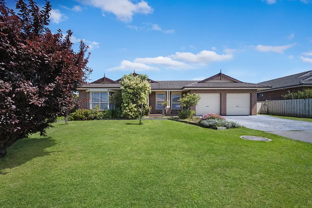 Main view of Homely house listing, 33 Evelyn Crescent, Warrnambool VIC 3280