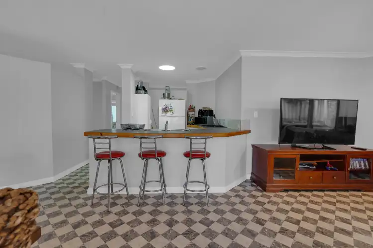 Seventh view of Homely house listing, 8 Agett Way, Northam WA 6401