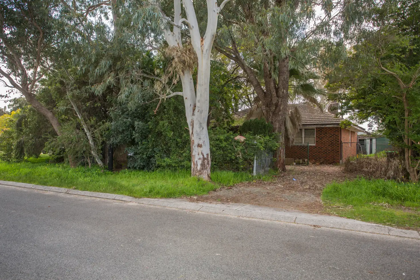 Main view of Homely house listing, 1 Norris Street, Cloverdale WA 6105