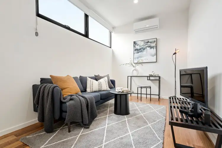 Sixth view of Homely townhouse listing, 2a Warrs Road, Maribyrnong VIC 3032