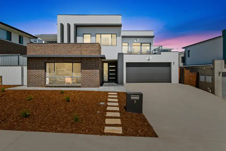 7 Narrambla Terrace, Lawson ACT 2617