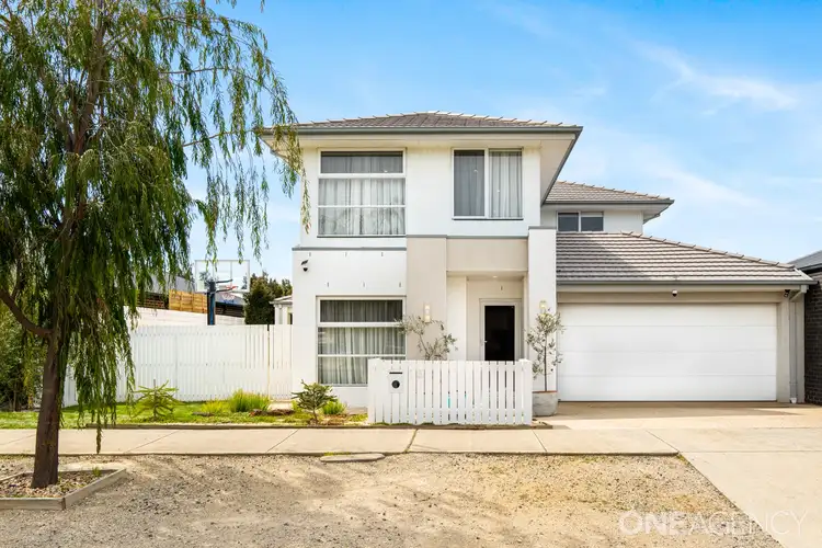 15 Brady Street, Armstrong Creek VIC 3217