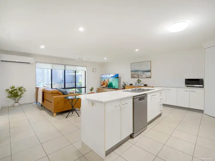 Sixth view of Homely townhouse listing, 10/2 Barnstaple Street, Torquay QLD 4655