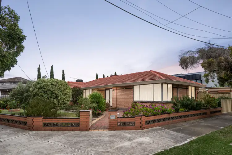 91 Quinn Grove, Keilor East VIC 3033