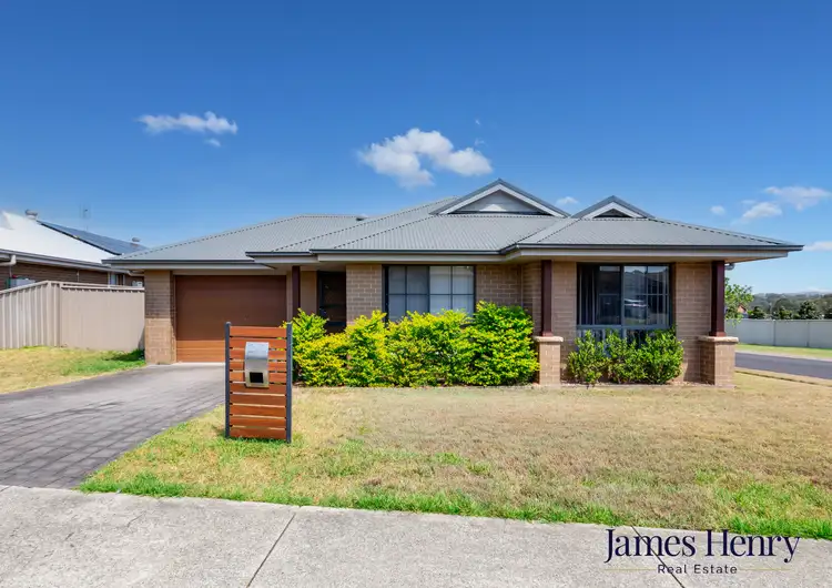 21 Stayard Drive, Largs NSW 2320