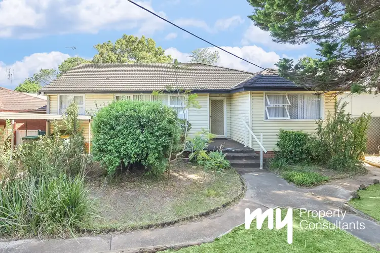 5 Turimetta Avenue, Leumeah NSW 2560