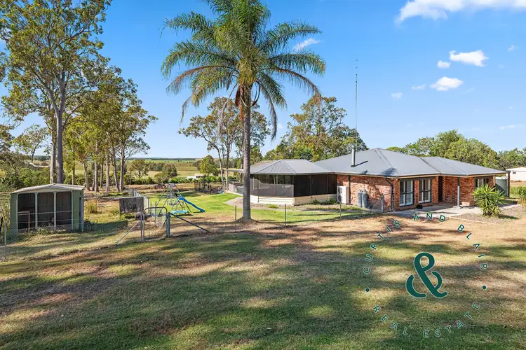 4 Jarvie Close, Seaham NSW 2324