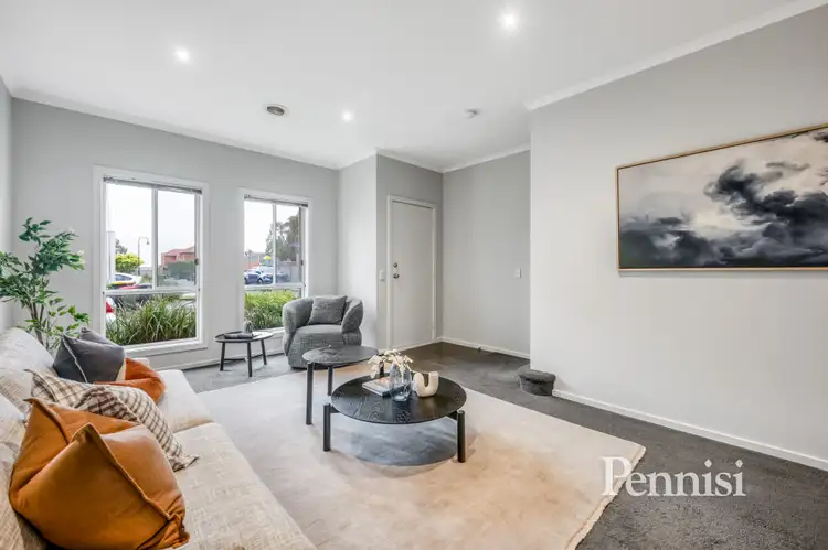 Third view of Homely house listing, 5 Balerno Circle, Gowanbrae VIC 3043