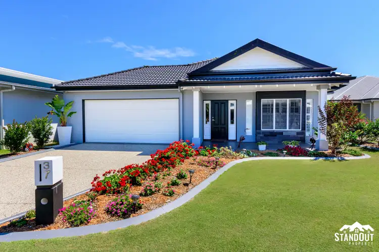 37 Caraway Crescent, Banksia Beach QLD 4507