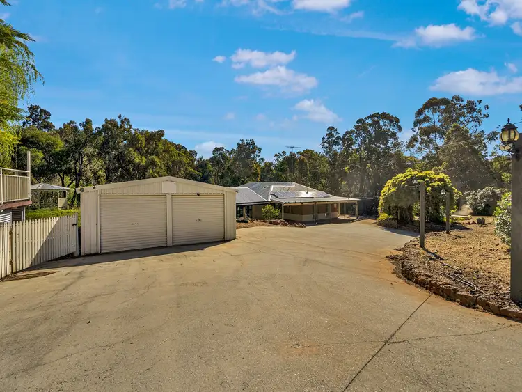 590 Walker Street, Mundaring WA 6073