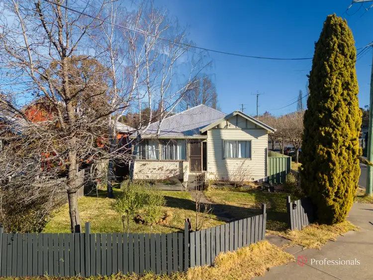 194 Mann Street, Armidale NSW 2350