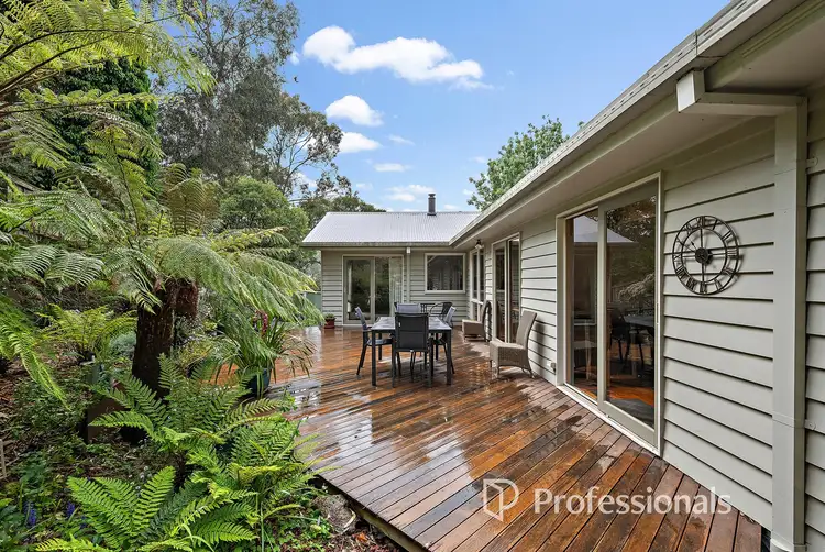 18 Falkingham Road, Mount Evelyn VIC 3796