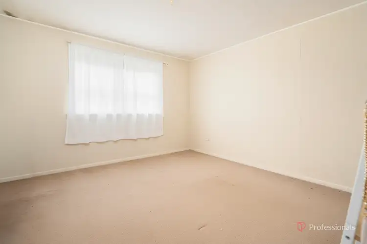 Fifth view of Homely house listing, 16 Rowan Avenue, Uralla NSW 2358