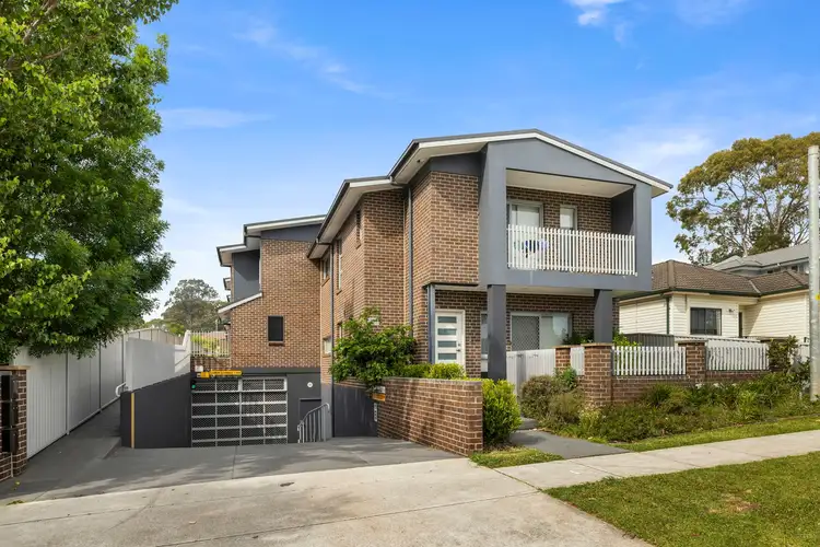 2/20 Blackwood Avenue, Casula NSW 2170