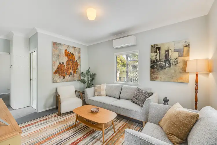 12 Tomkys Street, Rockville QLD 4350