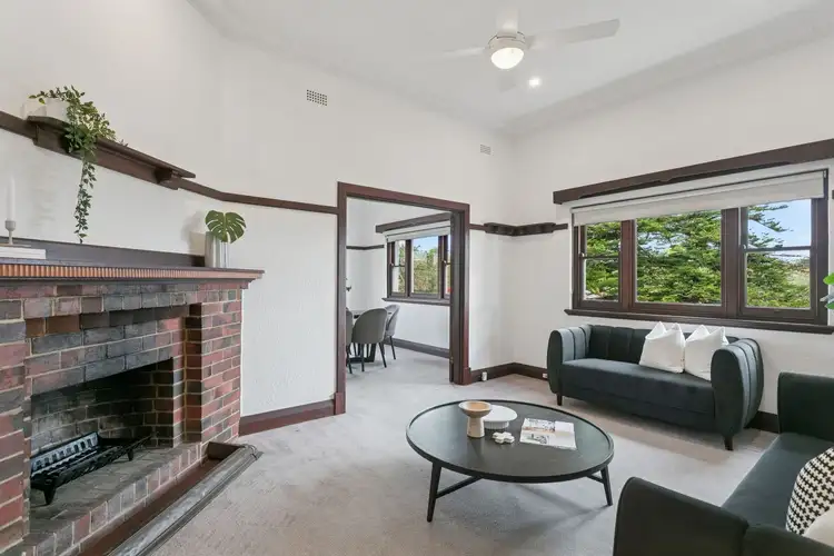 60 Kinninmont Avenue, Nedlands WA 6009