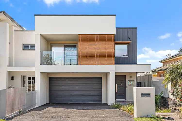 5 Southern Cross Boulevard