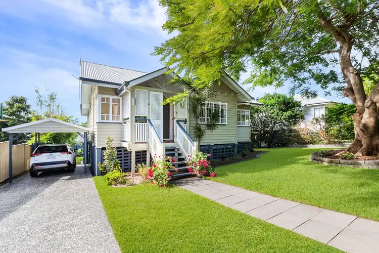 4 Orford Street, Tarragindi QLD 4121