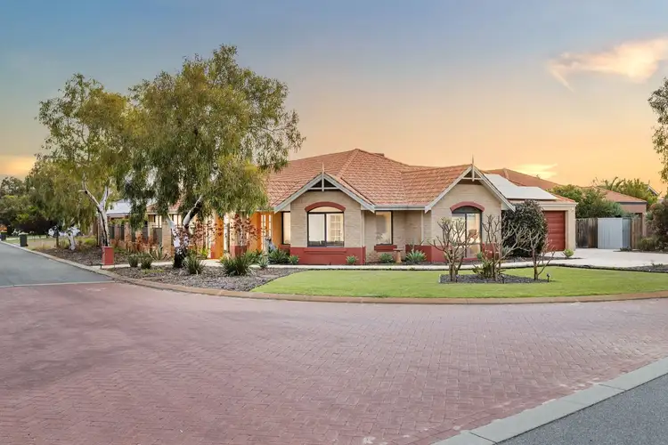 42 Roxburghe Drive, The Vines WA 6069