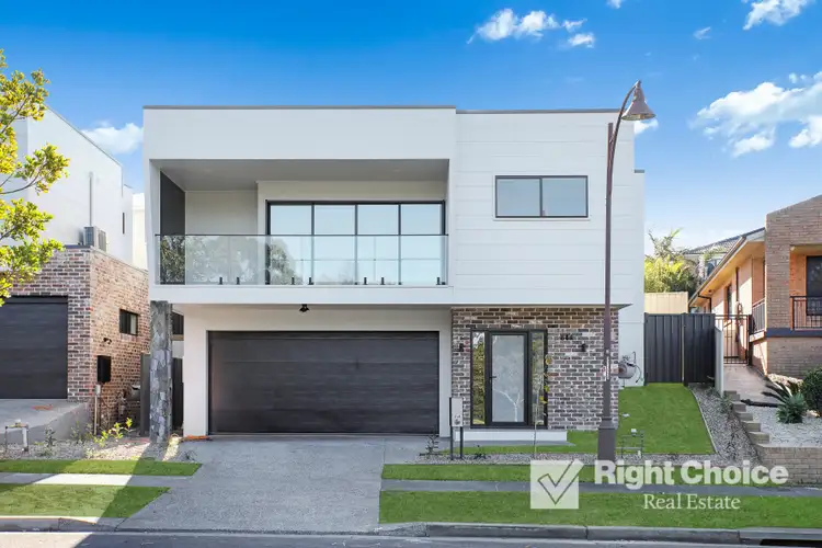 64 Southern Cross Boulevard, Shell Cove NSW 2529