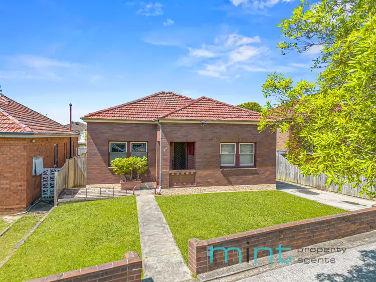 12 Jay Avenue, Belfield NSW 2191