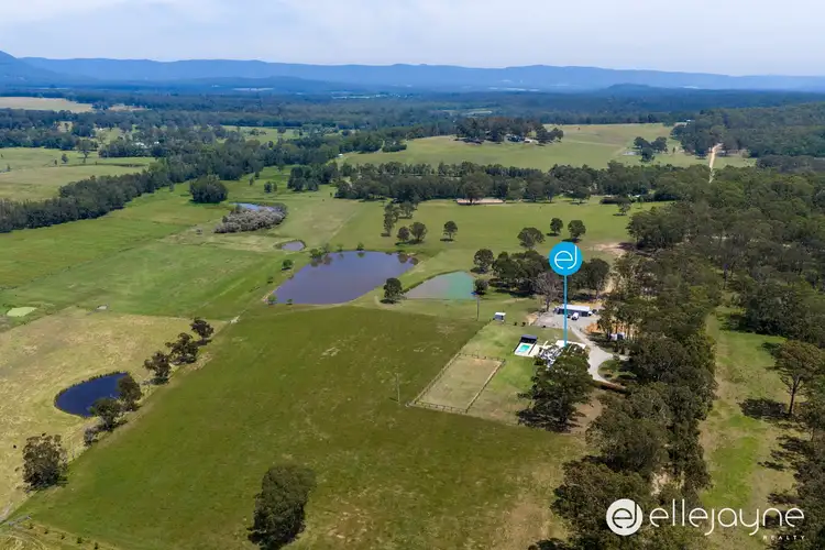 45 Nash Lane, Quorrobolong NSW 2325