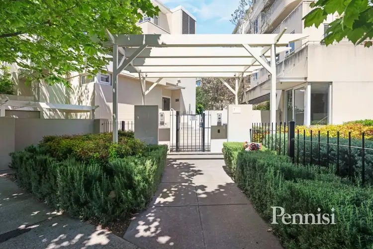 5/7 Liardet Street, Port Melbourne VIC 3207
