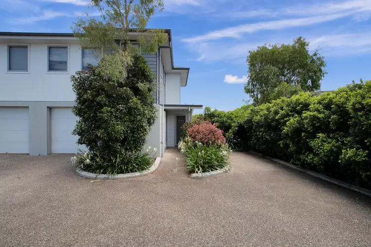 2/11 Sapphire Court, North Mackay QLD 4740