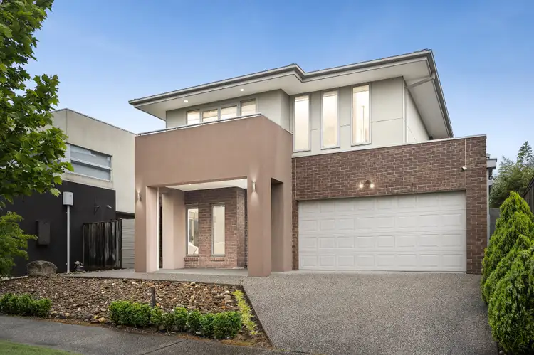 93 Steele Creek Drive, Keilor East VIC 3033