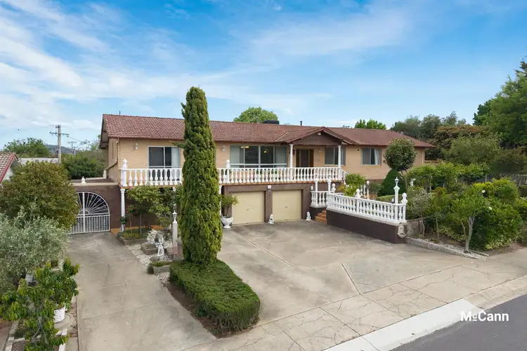 37 Cuthbert Circuit, Wanniassa ACT 2903